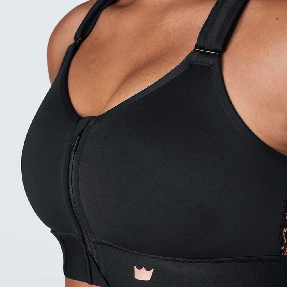 Black Sports Bra